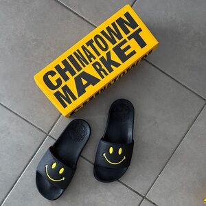 Chinatown Market Women’s Black Smiley Slide Sandals